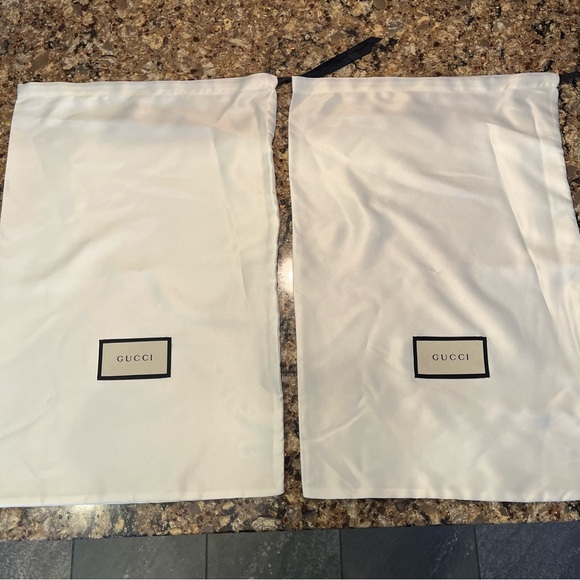 GUCCI Women's Flashtrek Crystals Black Emerald Sneakers - Picture 11 of 13